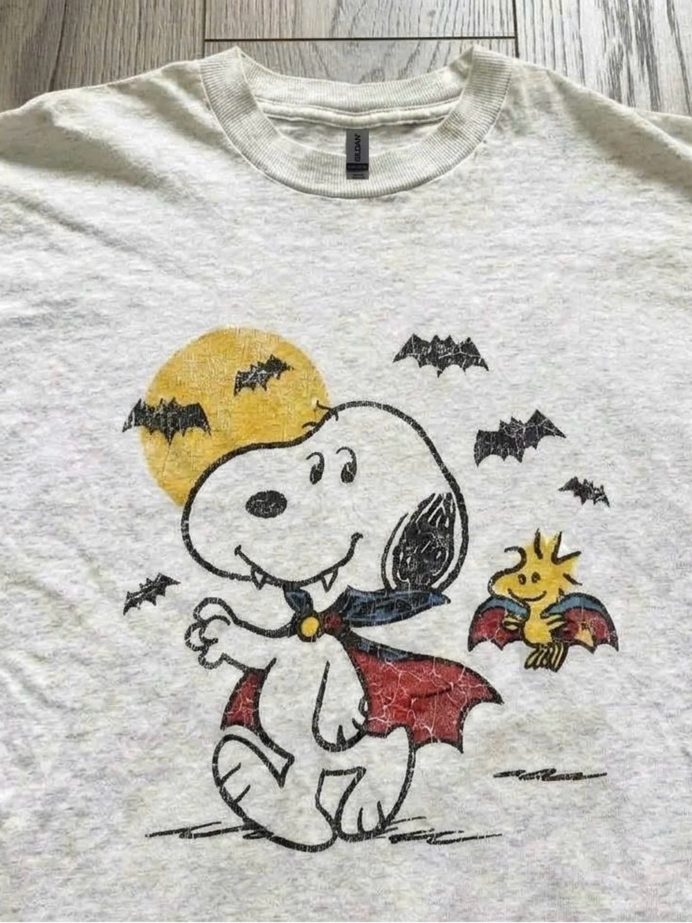 Gildan White Snoopy & Woodstock Vampire Graphic Tee - Picture 2 of 2